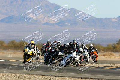 media/Jan-16-2022-CVMA (Sun) [[7f3d92989d]]/Race 2 Supersport Middleweight/